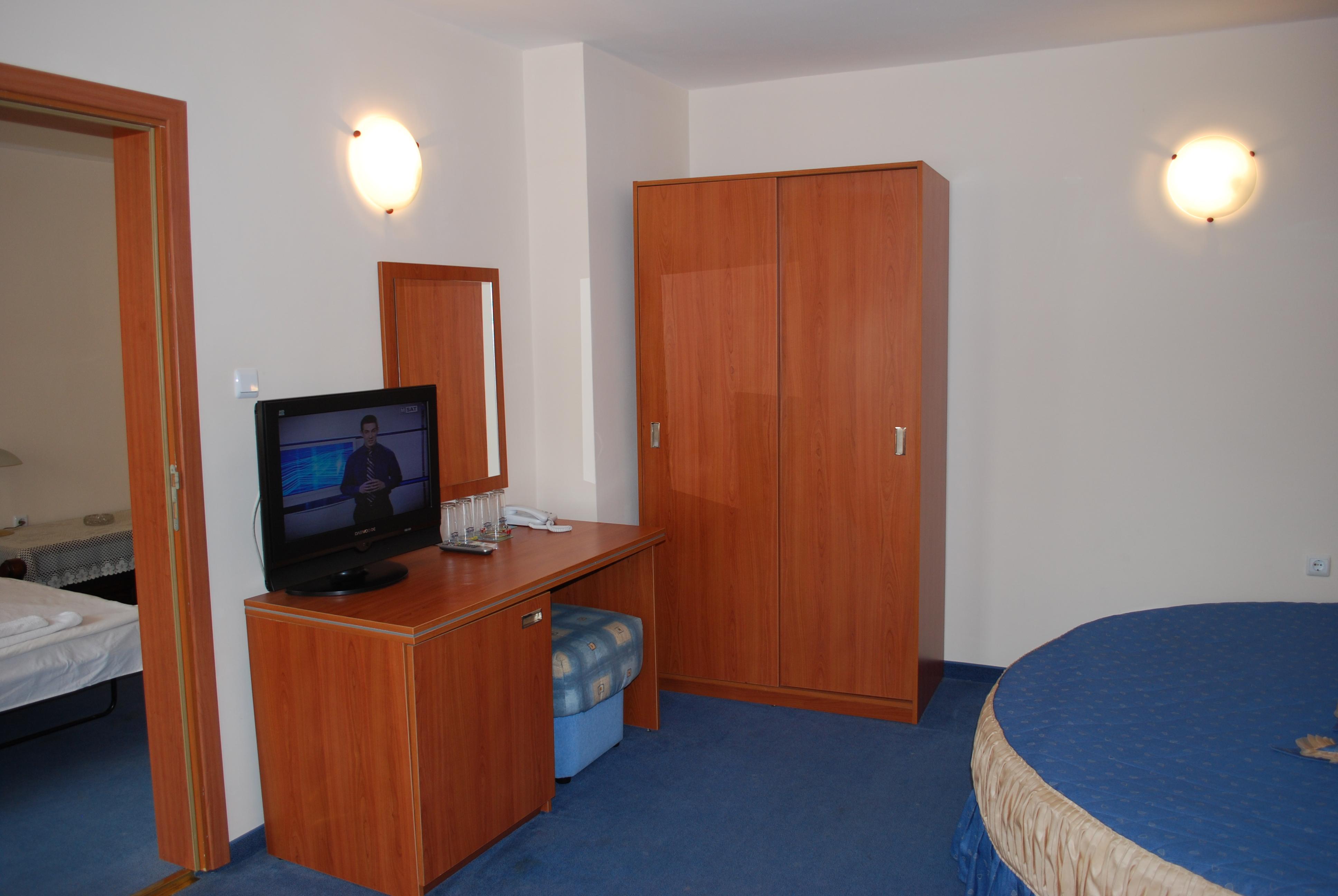 Italia Hotel 네세부르 외부 사진